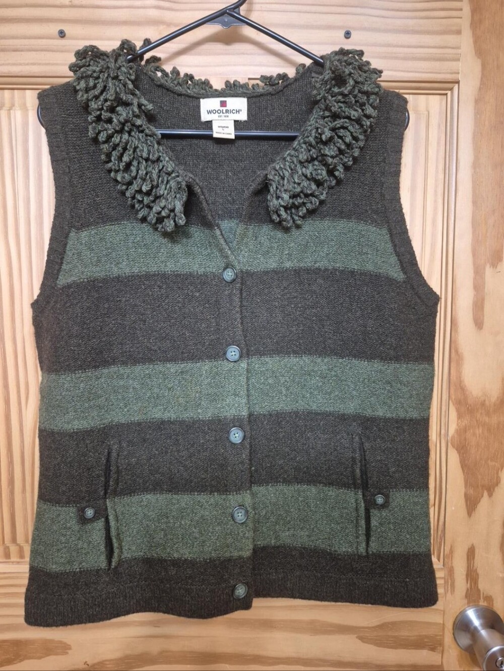Woolrich Women’s Chunky Knit Sweater Vest – Striped – Size L